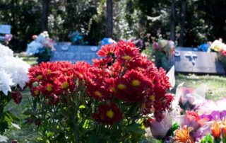 Allen's Flowers cemetery flowers