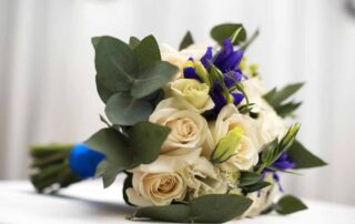 Allen's Flowers offers wedding planning service